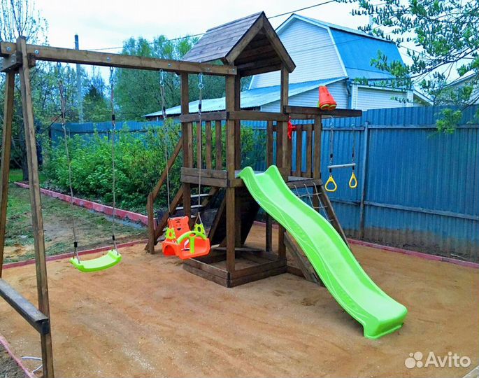 Детская деревянная площадка