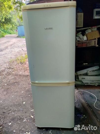 Холодильник бу