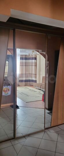 3-к. квартира, 75 м², 1/9 эт.