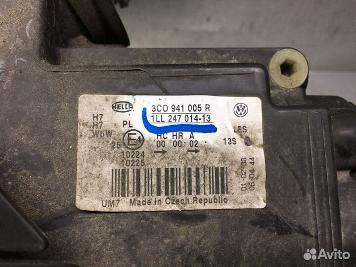 Фара левая Volkswagen Passat B6 2005-2010 седан