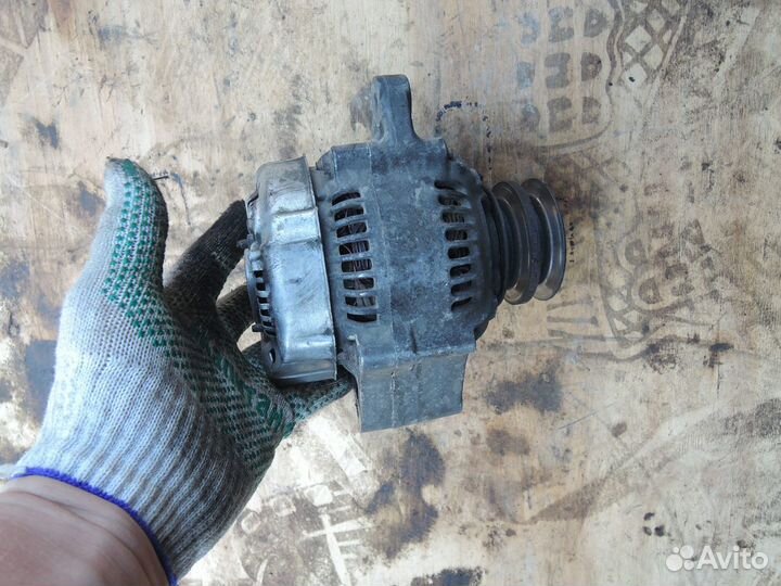 Генератор Toyota Hilux Surf 1989-1995 1KZ-TE