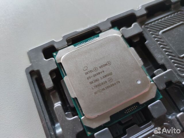 Intel Xeon E5 2690v4 2.6/3.5GHz SR2N2 14ядер