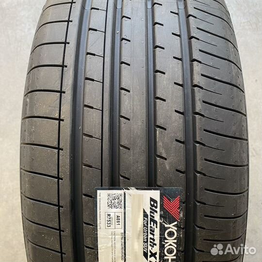 Yokohama BluEarth-XT AE61 225/55 R18 98