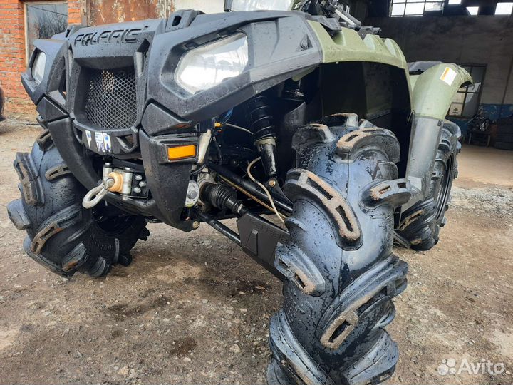 Квадроцикл Polaris high lifter 850