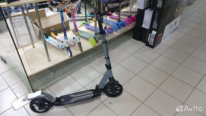 Самокат кс с дисковым ручным тормозом