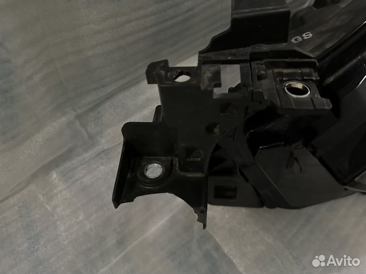 Фары передние Mazda 6 gj GSJ451031B GSJ451041B