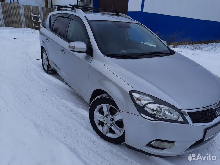 Kia Ceed 1.6 AT, 2011, 208 000 км