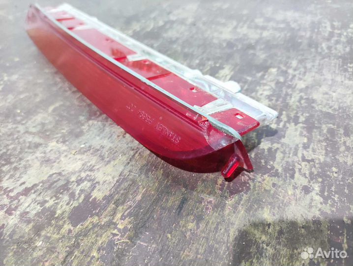 Фонарь стоп сигнала Mazda CX-7