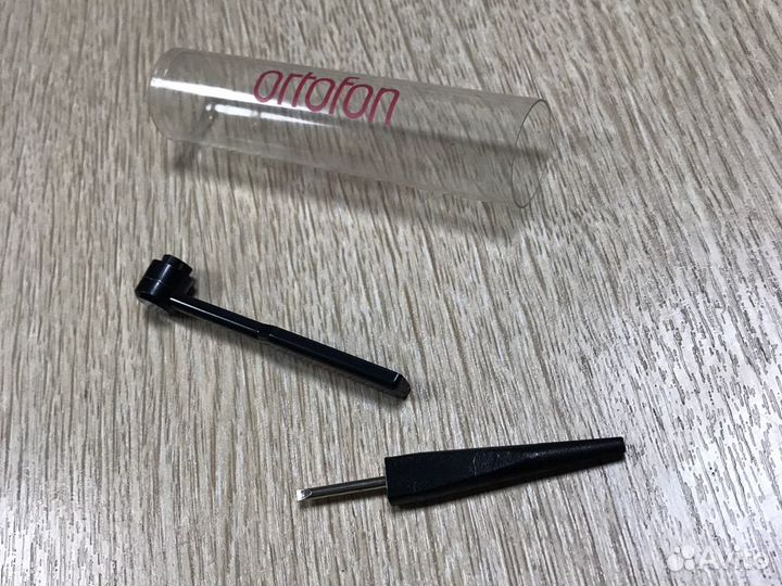 Аксессуары для винилового проигрывателя