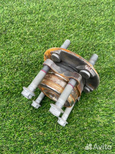 Ступица передняя правая Ford Mustang 7 2024