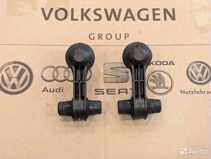 Стойка заднего стабилизатора MQB