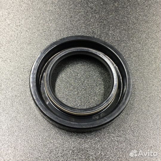 Сальник гребного вала Yamaha (25x40x6) 93101-25M03