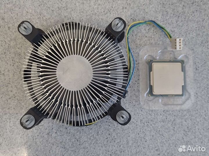 Процессор I3 4330 + кулер