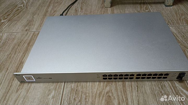 Ubiquiti unifi switch us-24-250w