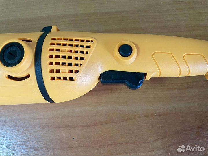 Полировальная машинка