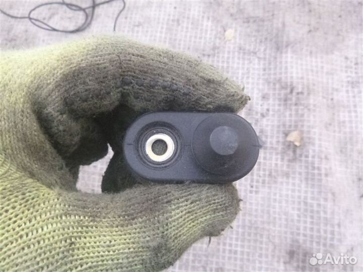 Концевик двери Toyota Land Cruiser Prado GRJ120