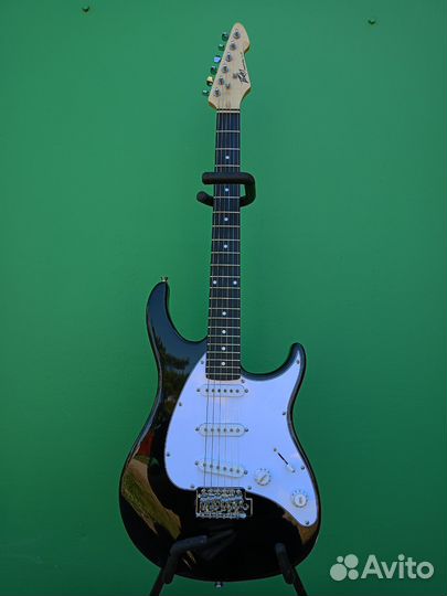 Peavey Raptor Plus электрогитара