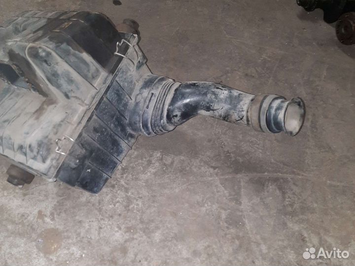 Корпус воздушного фильтра opel omega A