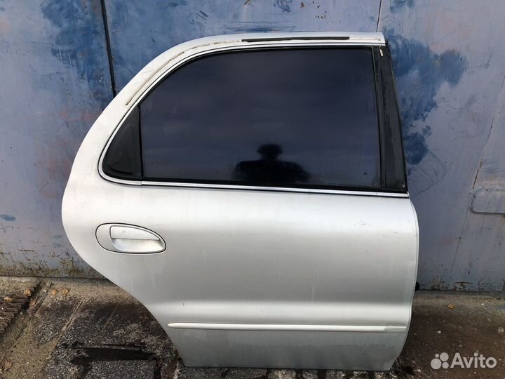 Дверь задняя правая Kia Clarus 1996-2001