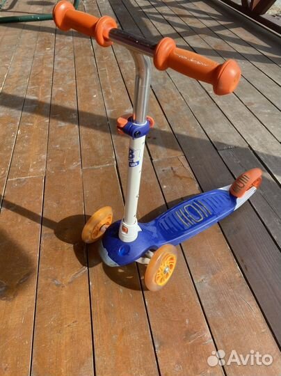 Самокат детский трехколесный