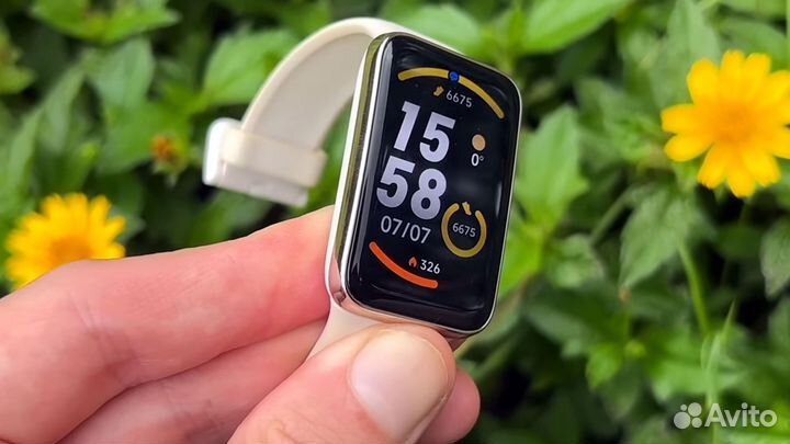 Смарт часы Xiaomi Mi Band 7 Pro