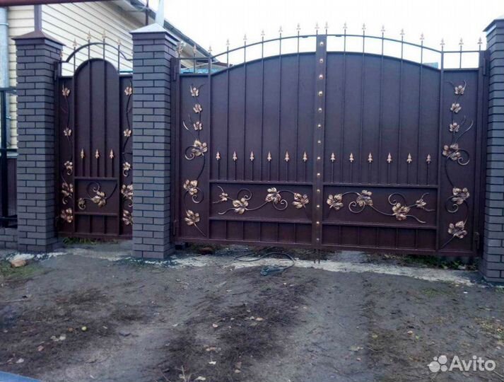 Кованные распашные ворота с гарантией