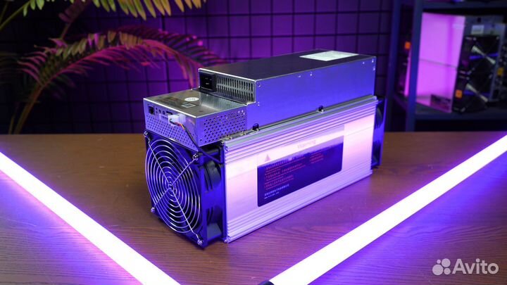 Whatsminer m50 118 th Наличие / Новый майнер