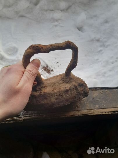 Утюг старинный