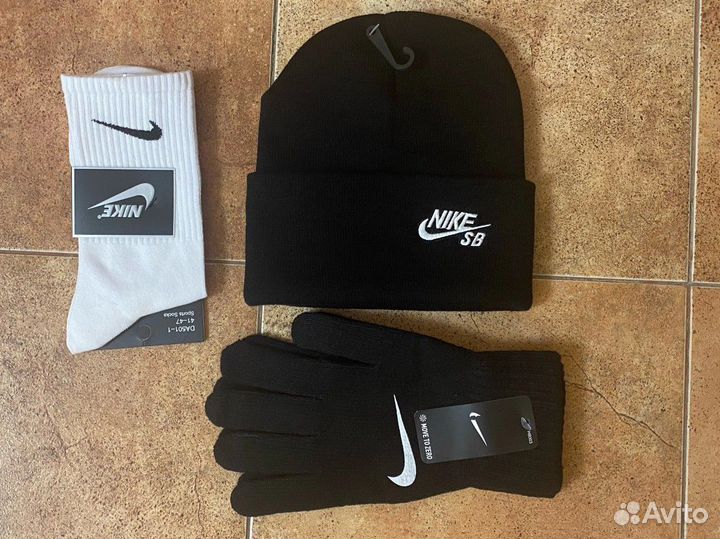 Комплект 3в1 Шапка и перчатки Nike