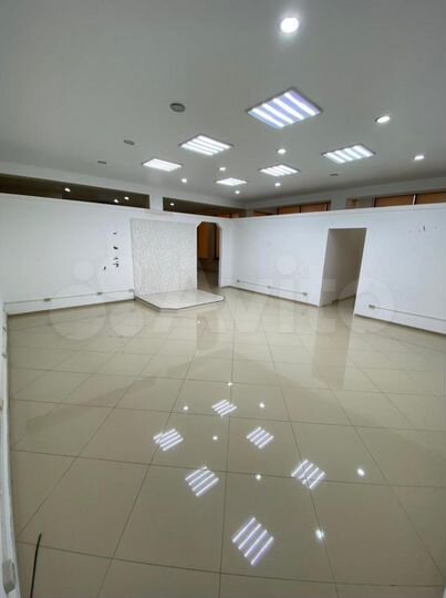 Торговая площадь, 100 м²