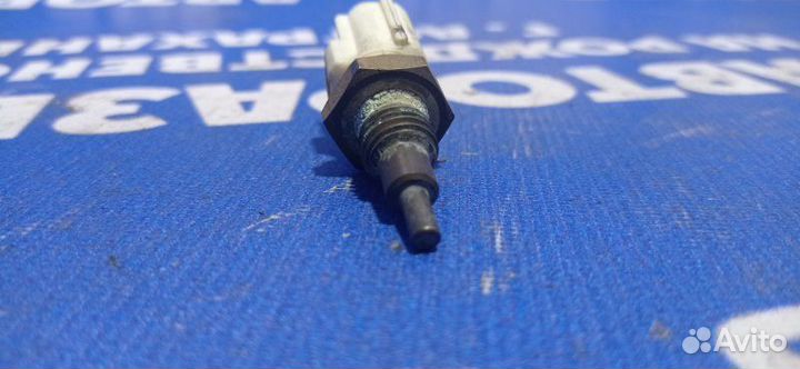 Датчик температуры Toyota Camry 40 седан 2AZ-FE