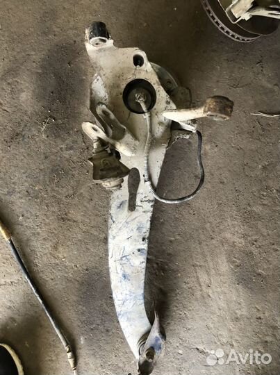 Задний рычаг Форд Мондео 2