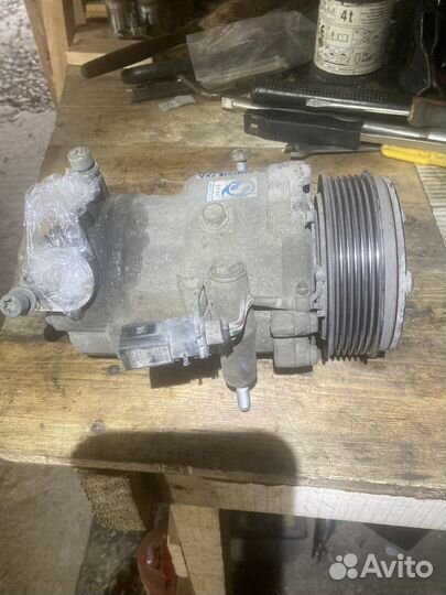 Компрессор кондиционера Фольксваген Поло