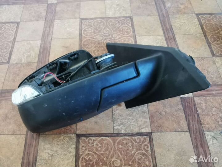 Зеркало LADA X-Ray (правое)