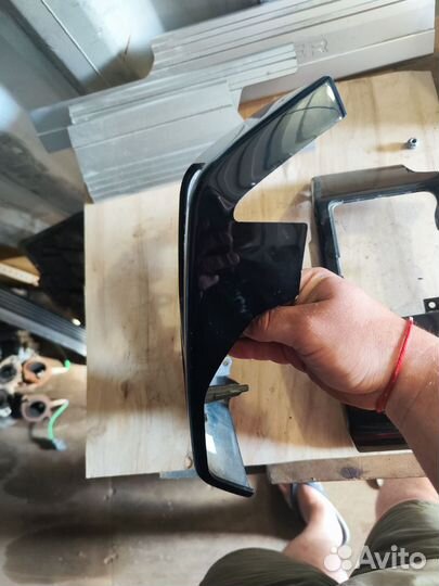 Декоративная накладка торпедо левая Range Rover L3