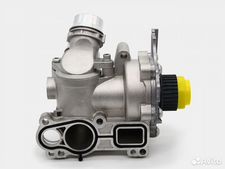 Помпа ож VAG алюминиевая 06H121026DD новая