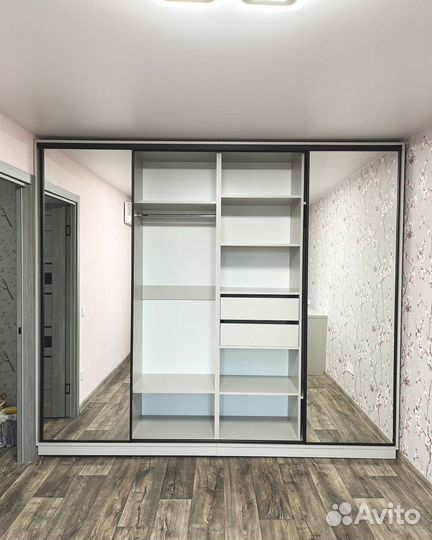 Шкаф купе на заказ с фабрики