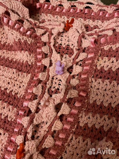 Вязаная кофта для девочки