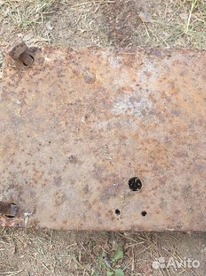 Замок амбарный старинный кованый накладной