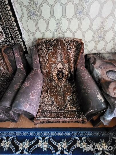 Диван и 2 кресла