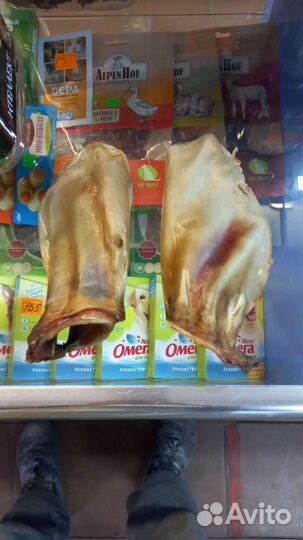 Лакомство для кошек и собак