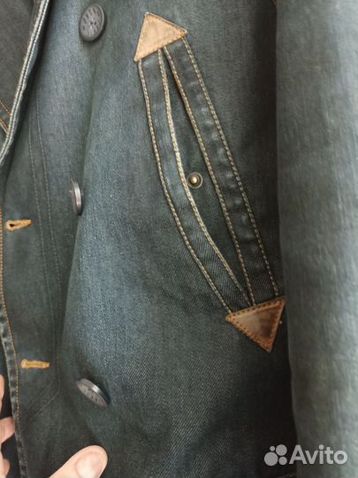 Мужской джинсовый пиджак