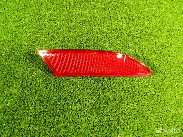 Катафот бампера задний правый Ford Focus 3 новый