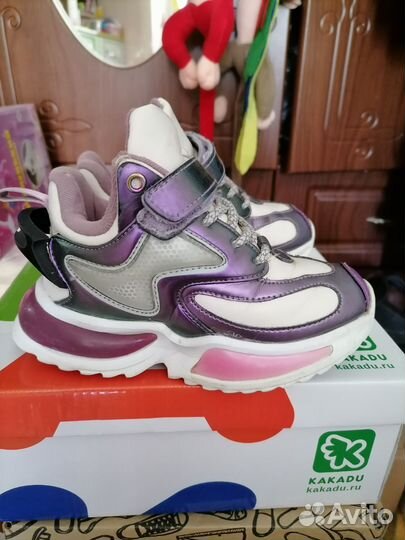 Кроссовки для девочки 27 размер