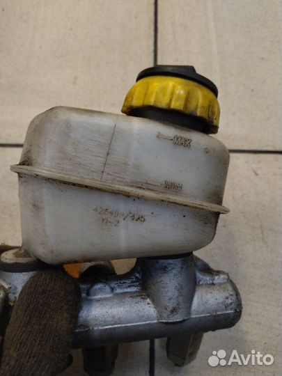 Главный тормозной цилиндр Chevrolet Lanos