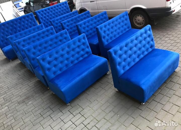 Восточный диван для ресторана