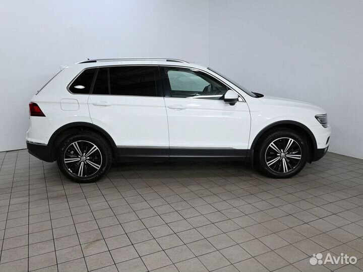 Volkswagen Tiguan 2.0 AMT, 2017, 181 184 км