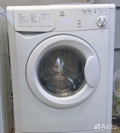 Indesit узкая, 1 год гарантии