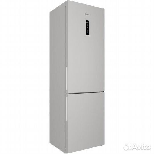 Холодильник ITR 5200 W 869991625750 indesit