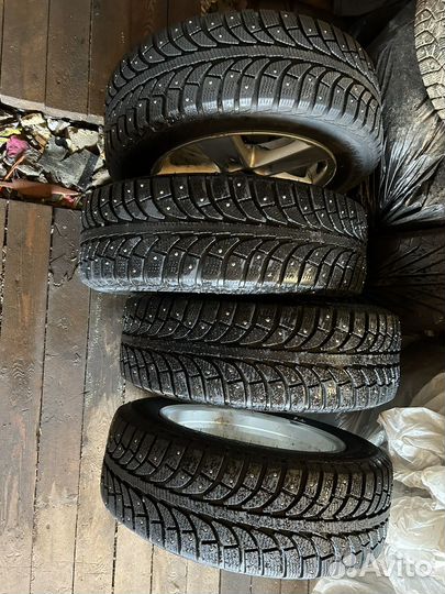 GT Radial Champiro IcePro 205/60 R16